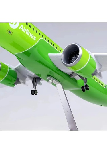 1/80 Ölçek Airbus A320 Neo S7 Airlines 47 Cm Model Uçak