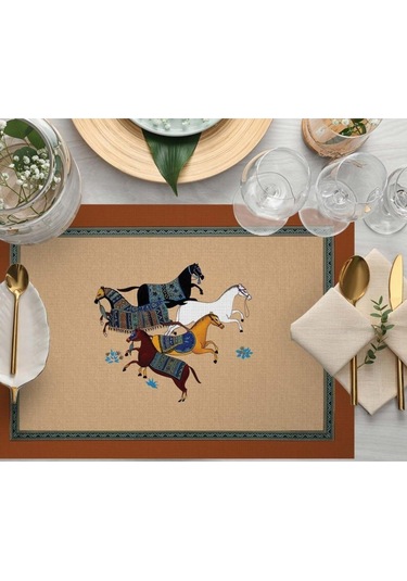 Figüratif At Kumaş Amerikan Servis 4'lü Set 35x50cm Keten Kumaş Ulusl.yıkama Ve Solmama Sertifikası Çok Renkli