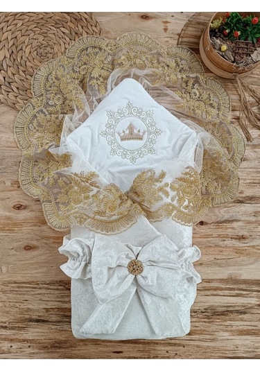 Kadife Kız Bebek Battaniyesi Dantelli Kundak Hastane Çıkışı Yenidoğan %100 Doğal Pamuktan Hediyelik Ekru