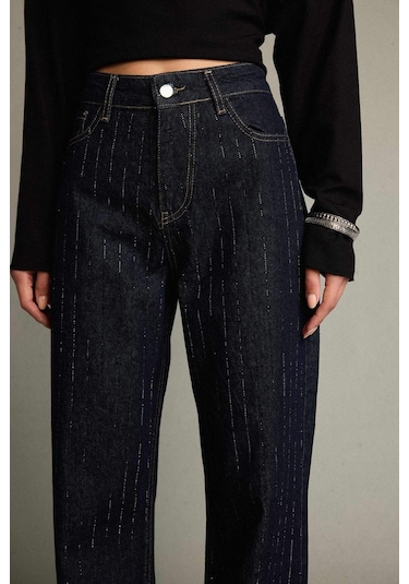 Defacto Relax Fit Düz Paça Jean Pantolon G3204ax25aunm26 Lacivert Defacto Relax Fit Düz Paça Jean Pantolon G3204ax25aunm26 Lacivert