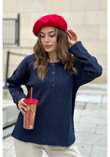 Kadın Laci Yumuşak Dokulu Düğmeli Triko Kazak, Uzun Kol, Regular Kesim, Standart Boy. Lacivert