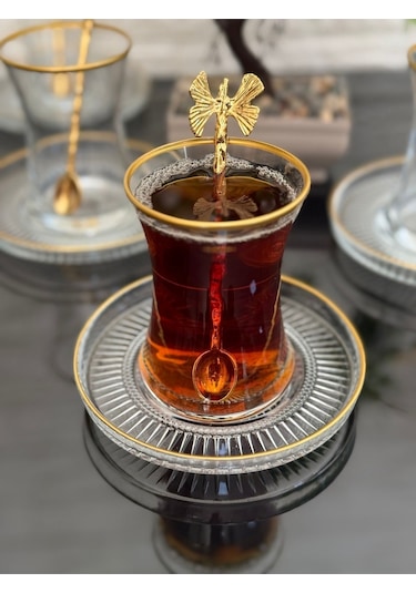 Çeyizci Çarşı 18 Parça Çay Seti Gold Kelebek Çay Kaşıklı 6 Bardak 6 Tabak 6 Kaşık Gold