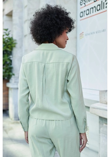 Kadın Likrasız Modal Kumaş Uzun Kol Hafif Kısa Gömlek-yağ Yeşili YAĞ YEŞİLİ