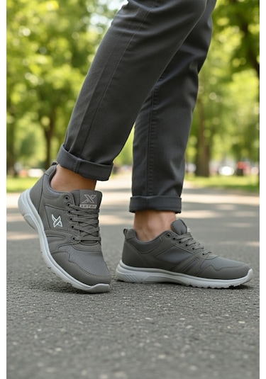 Füme Büyük Numara Bağcıklı Erkek Spor Ayakkabı Xstep 020-cilt M Füme