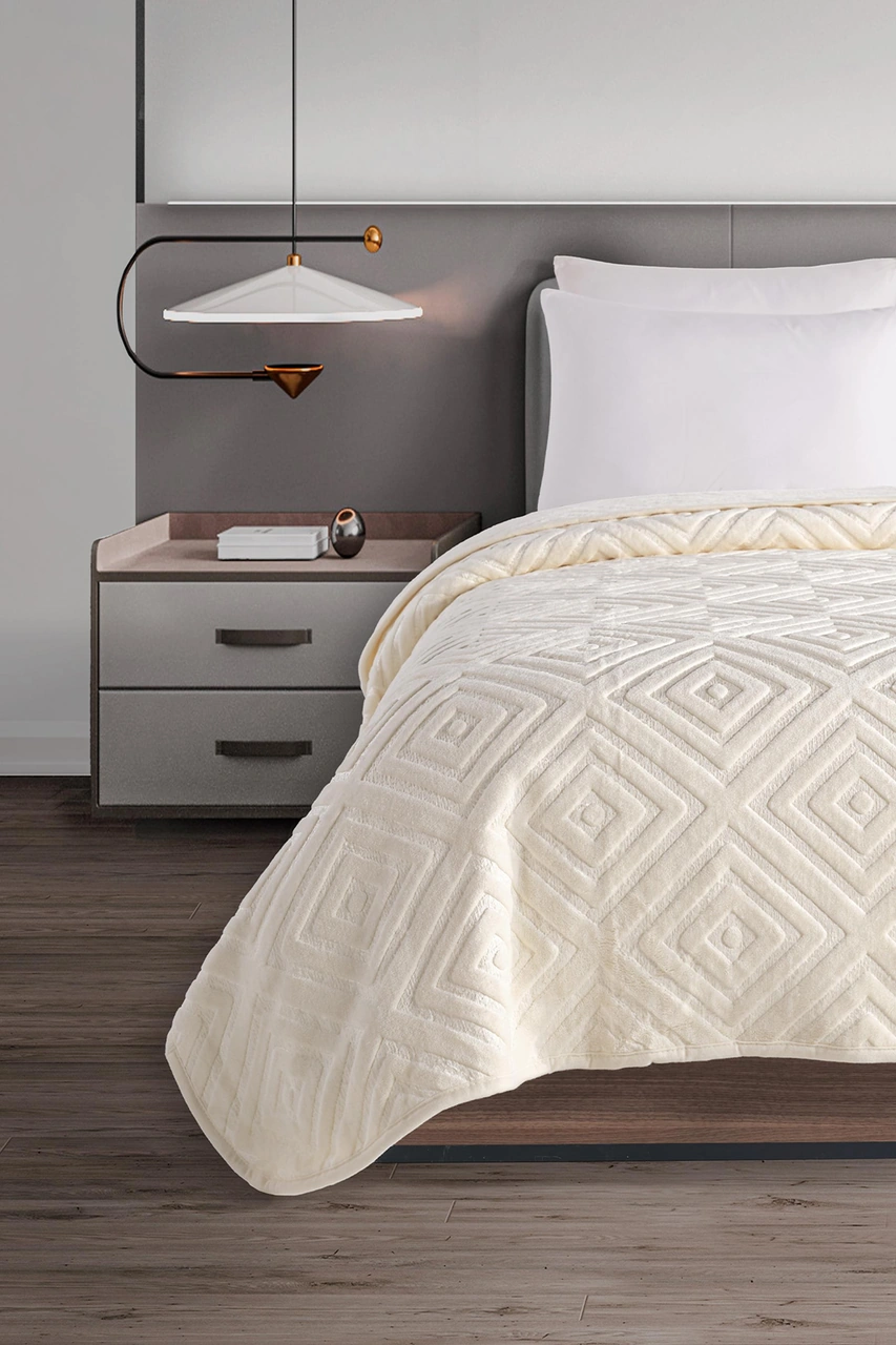 Belura 220x240 Battal Boy Emboss Battaniye Krem