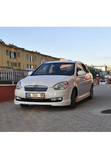 Hyundai Accent Era Ön Karlık Fiber Boyasız