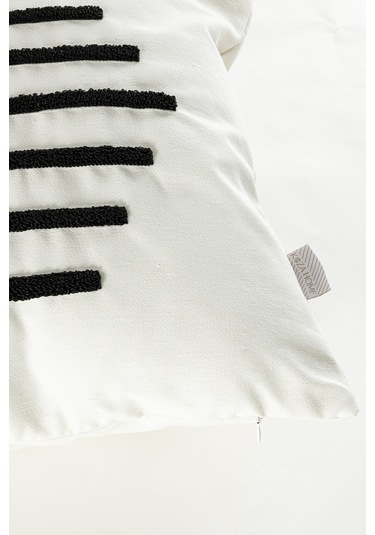 Koza Home Craft Siyah Çizgi Desenli Boncuk Elyaf İç Dolgulu Kırlent 43 X 43 Standart