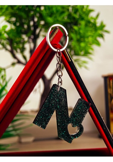 Harfli Anahtarlık Epoksi Kişiye Özel Yapım El Yapımı Harf Anahtarlık Kalp Model Özel Tasarım Hediyelik Ürün Kalp Desenli Simli Anahtarlık Altın - Siyah