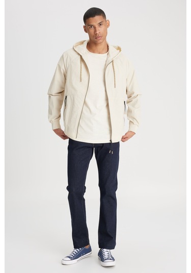 Regular Fit Normal Kesim Kapüşonlu Taş Rengi Mont Ceket L231225013 Taş