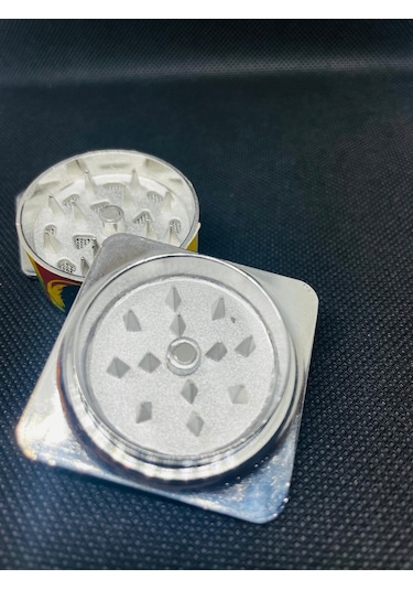 BobMarley 3Parça Metal TutunÖğütücü Grinder //4,5cm