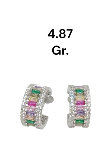 Rengarenk Taşlı 925 Ayar Gümüş Halka Görünümlü Çivi Model Küpe Gösterişli Ve Işıltılı Tasarım Gümüş