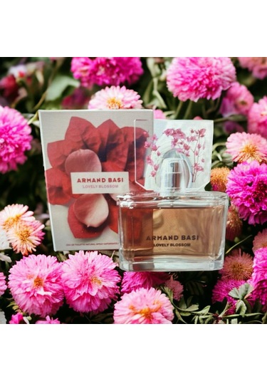 Armand Basi Lovely Blossom Kadın Parfüm EDT 100 ML