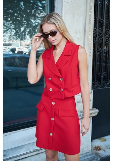 Kadın Diz Üstü Yüksek Bel Önü Düğmeli Cep Kapaklı Hafif Likralı Kumaş Çan Etek-kırmızı Kırmızı