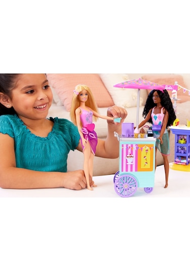Barbie Brooklyn ve Malibu'nun Sahildeki Yiyecek Standı HNK99