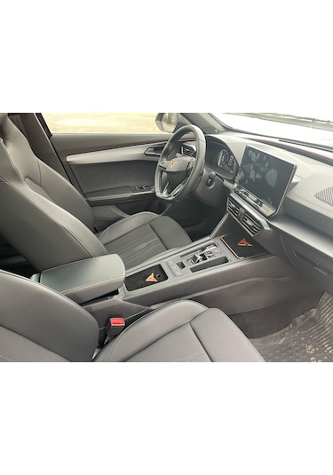 Cupra Leon Ve Formentor Kadife Kumaş Kaplı, Kabartma Logolu Bard