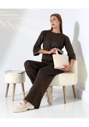 İnci Volanlı Kol Detaylı Triko Takım Kahverengi