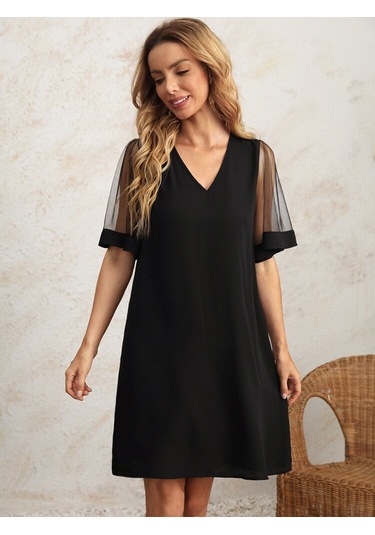Kadın Tüllü Kısa Kollu V Yaka Krep Elbise Siyah