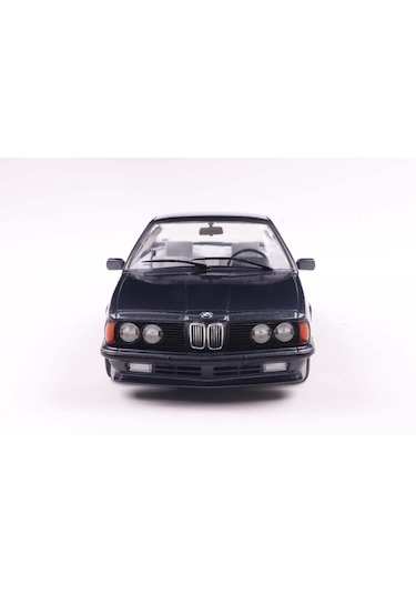 1:18 Solido 1984 Bmw 635 Csı E24 Macau Blue Model Araba