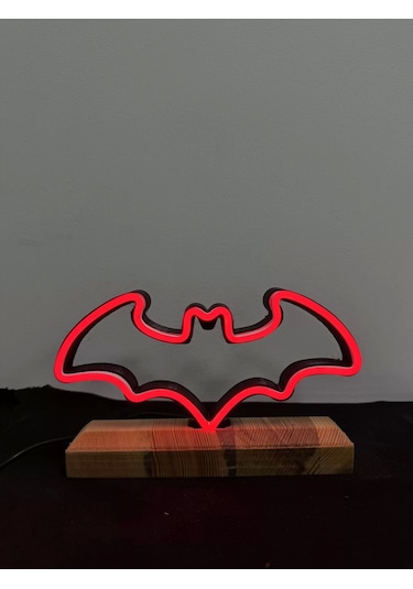 Batman Figürlü Kırmızı Neon Gece Lambası Çok Renkli