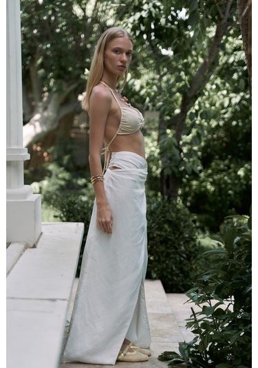 Fabriyonto Asimetrik Ekru Uzun Etek Ekru