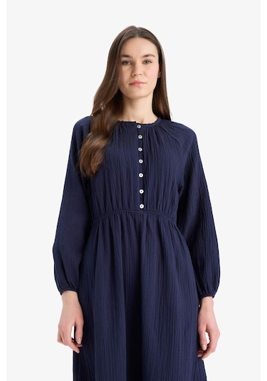 DeFacto Relax Fit Bisiklet Yaka Müslin Uzun Kollu Maxi Elbise D0570AX25SMNV31