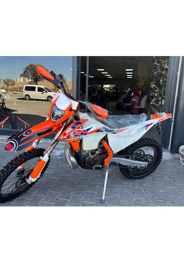 Yuki Ysn Dirty Paws 250 Motosiklet Turuncu