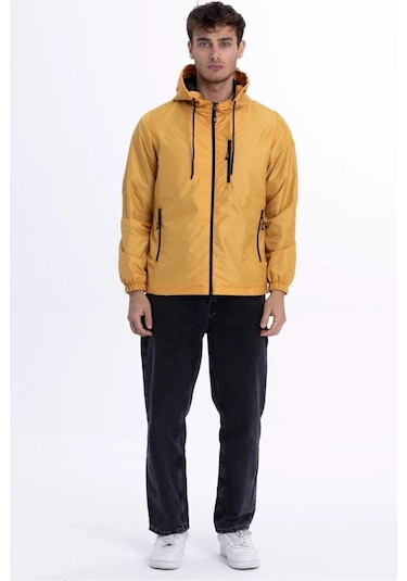 İçi Astarlı Su Ve Rüzgar Geçirmez Erkek Cepli Yağmurluk Sarı