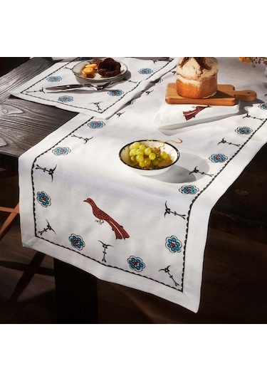 Karaca Home Paye Selçuklu Serisi Kuş Beyaz Nakışlı Amerikan Serv