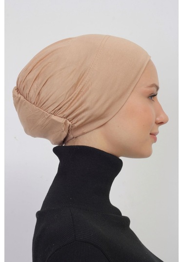 Lastikli Kaymaz Geçmeli Pratik Tesettür Bone Bej