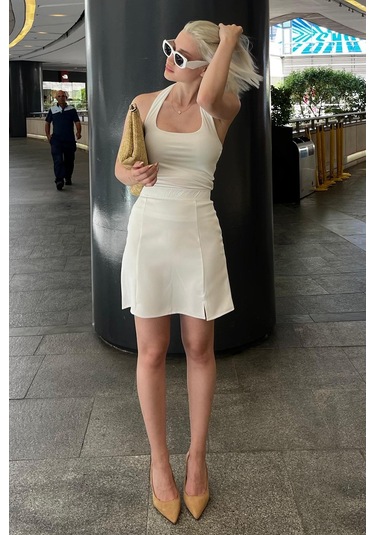 Madmext Beyaz Yüksek Bel Önden Yırtmaçlı Kısa Etek Mg2086 Beyaz