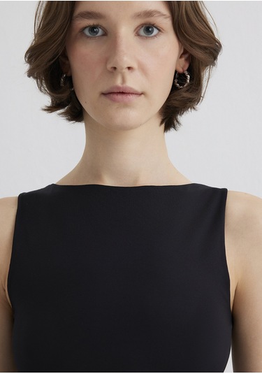 Mavi - Kayık Yaka Siyah Poliamid Top 1613497-900 Siyah