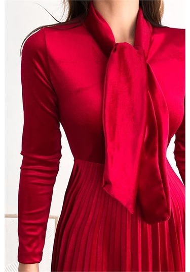 Kadın Yakası Bağlama Detaylı Piliseli Kadife Elbise Dpnbq012 Kırmızı