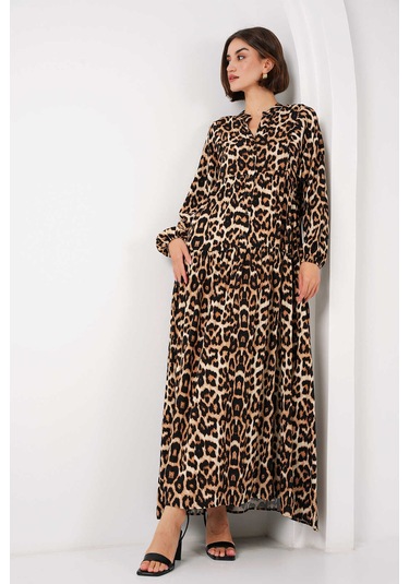 Gabria Ön Düğmeli Desenli Viskon Elbise Leopar