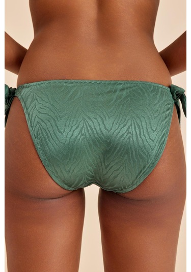 Bali Yeşil Dolgusuz Üçgen Bikini Takım Yeşil