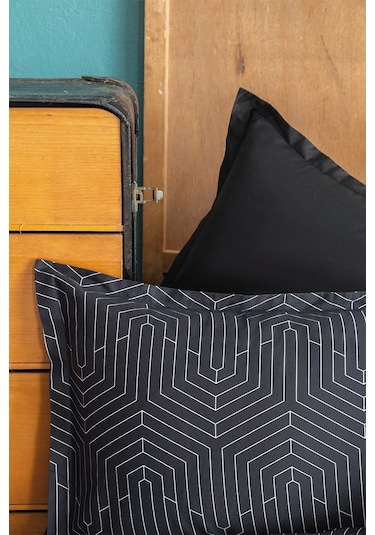 Strada Black 210 Tc 83 Tel Pamuk Saten Nevresim Takımı Çift Kişilik