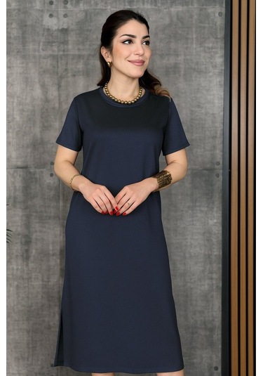 Kadın Kısa Kollu Bisiklet Yaka Yırtmaçlı Viskon Iki Iplik Elbise Lacivert
