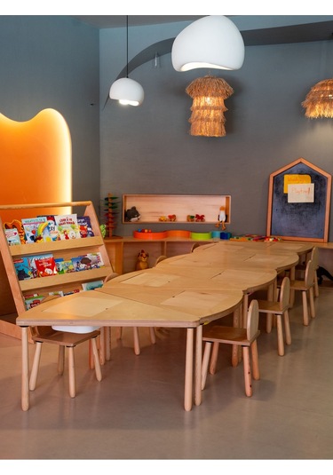 Woodnjoy 8 Parçalı Üçgen Etkinlik Masası 8 Kişilik Kahverengi