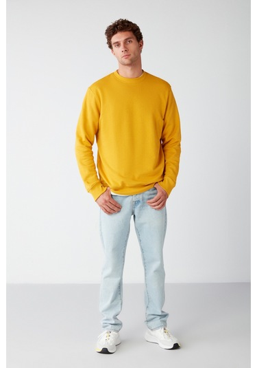 Travis Erkek Yumuşacık Kumaşlı Regular Fit Yuvarlak Yakalı Safran Sarı Sweatshirt