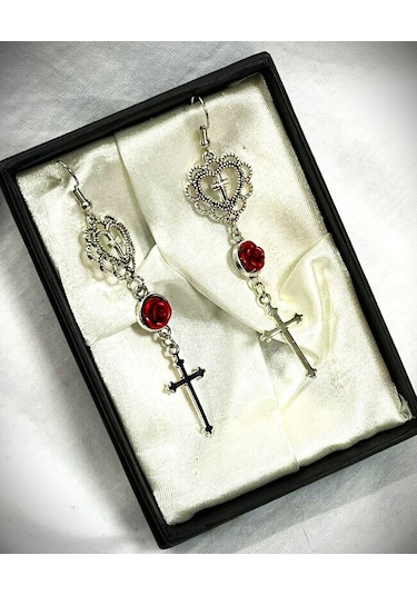 Dükkan Design Kalpler Ve Haçlar Gotik Küpe Gümüş - Beyaz