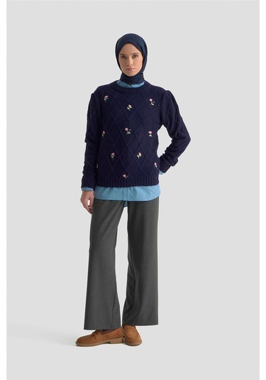 Armine Çiçek Nakışlı Kazak 25kd6014 Lacivert Lacivert