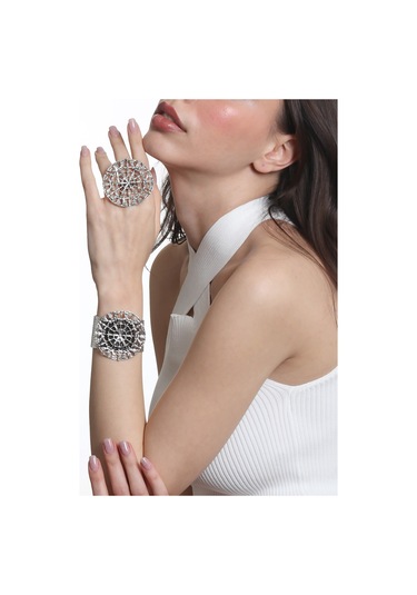 Labalaba Kadın Antik Gümüş Kaplama Ayarlanabilir Geniş Band Örümcek Ağı Figürlü Bileklik & Yüzük Set Gümüş