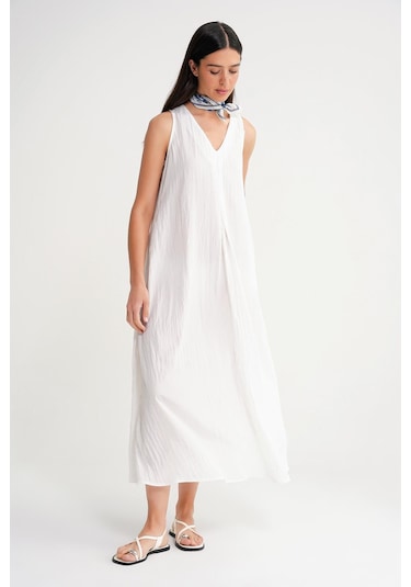 4700 Kadın V Yaka Önü Pileli Elbise Beyaz Beyaz