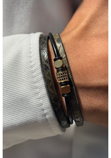 Taşlı Yılan Derisi Desenli El İşçiliği İle Üretilmiş Hakiki Deri Erkek Bileklik Siyah - Altın