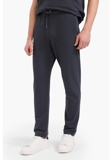 DeFacto Regular Fit Eşofman Altı Beli Bağcıklı Cep Detaylı Düz Paça D9701AX25SPAR214