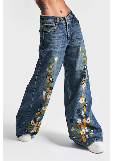 Itsbasic Kadın T.kot Rengi Nakışlı Tasarım Palazzo Fit Denim Jean Kırmızı