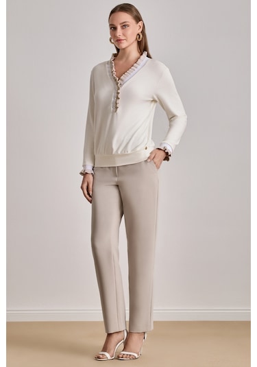 Relax Fit Ekru Örme Bluz Ekru