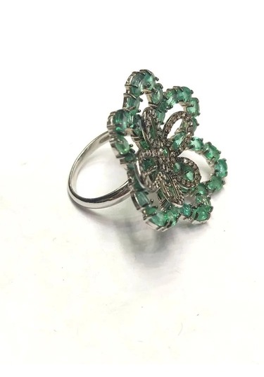 925 Ayar Gümüş Zümrüt Elmas Yüzük 280 Gümüş