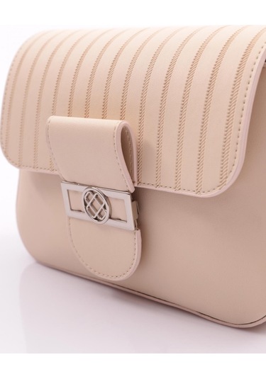 Dgn 3009-2168 Kadin Zincirli Omuz Askili Çanta 3009-2168-R0152 Bej