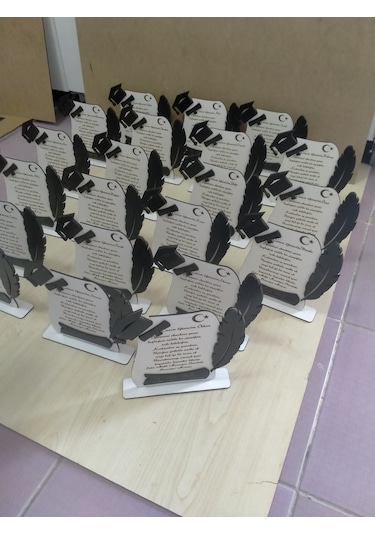 Mezuniyet Hatırası Plaket Kişiye Özel İsim Yazılı Gönderilecekt