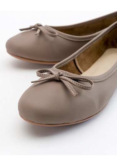 Luvishoes Cilt Hakiki Deri Kadın Babet Ayakkabı 01 Taş